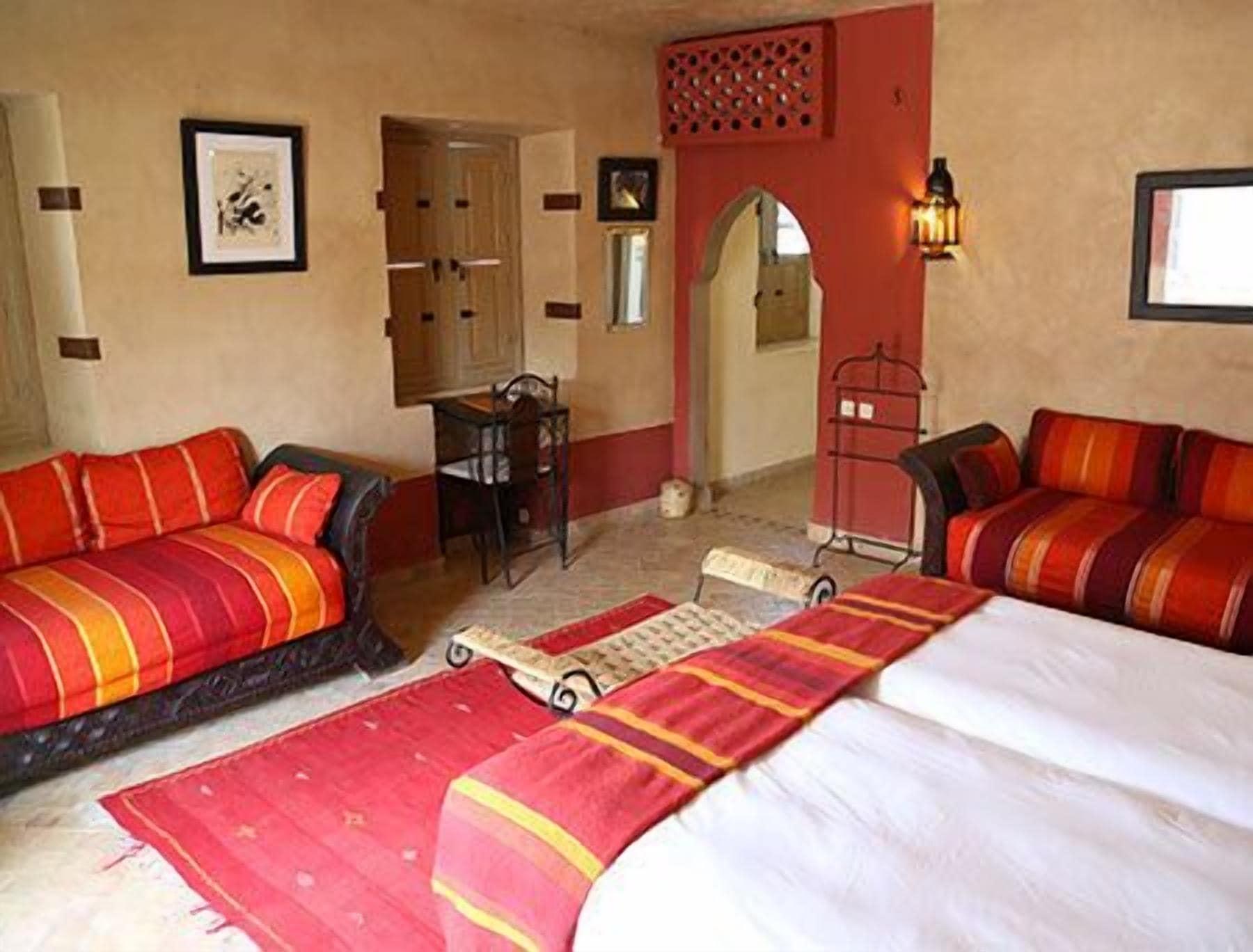 Palais Oumensour Bed & Breakfast ทารัวแดนท์ ภายนอก รูปภาพ