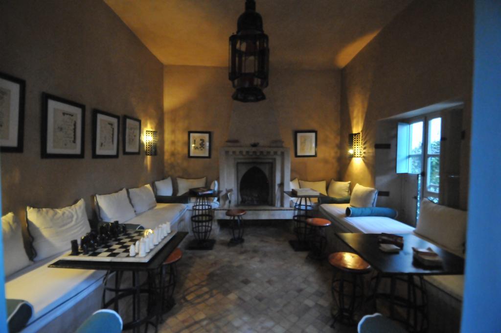Palais Oumensour Bed & Breakfast ทารัวแดนท์ ภายนอก รูปภาพ