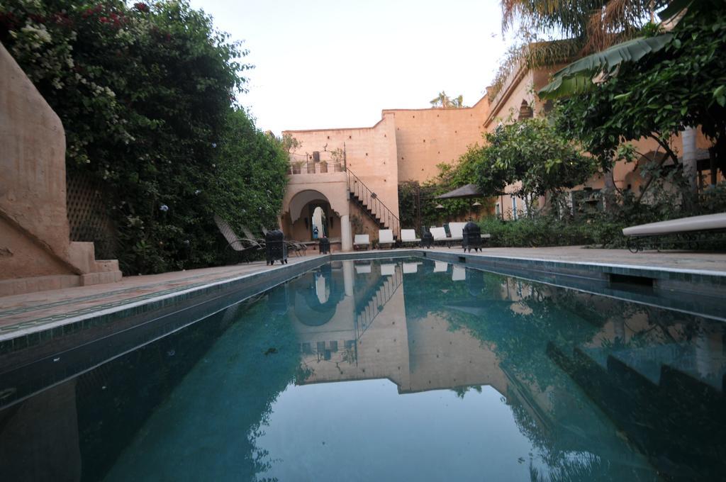 Palais Oumensour Bed & Breakfast ทารัวแดนท์ ภายนอก รูปภาพ